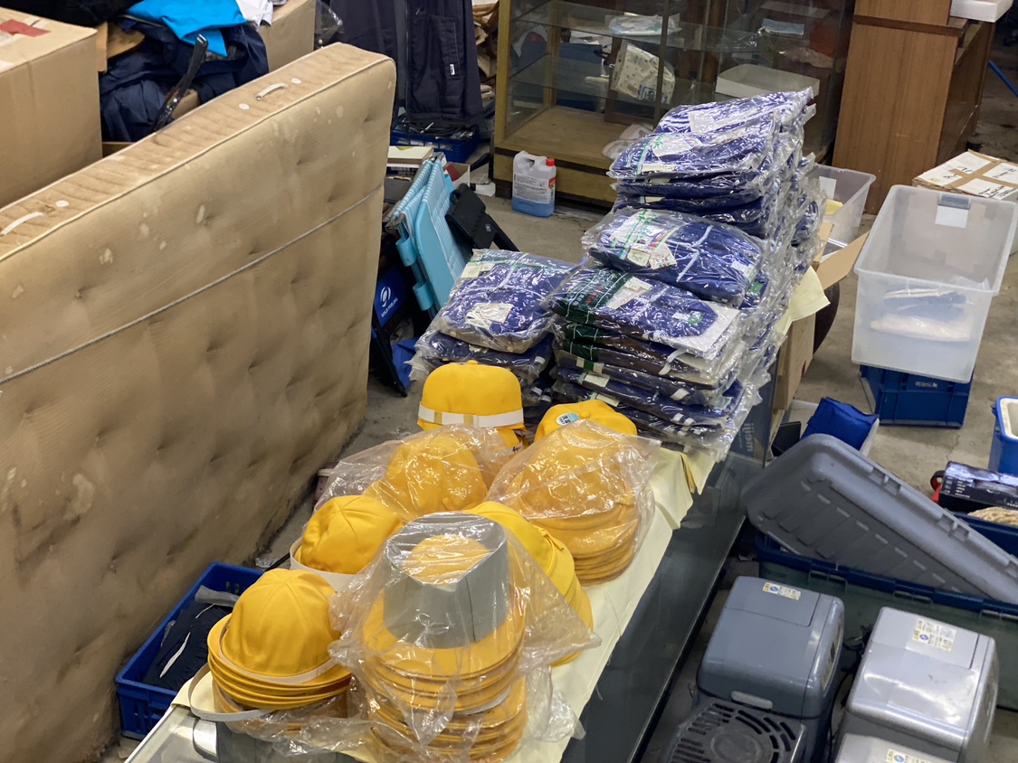 空き家に残された思い出達 – 地域の記憶を未来へつなぐ取り組みpage-visual 空き家に残された思い出達 – 地域の記憶を未来へつなぐ取り組みビジュアル