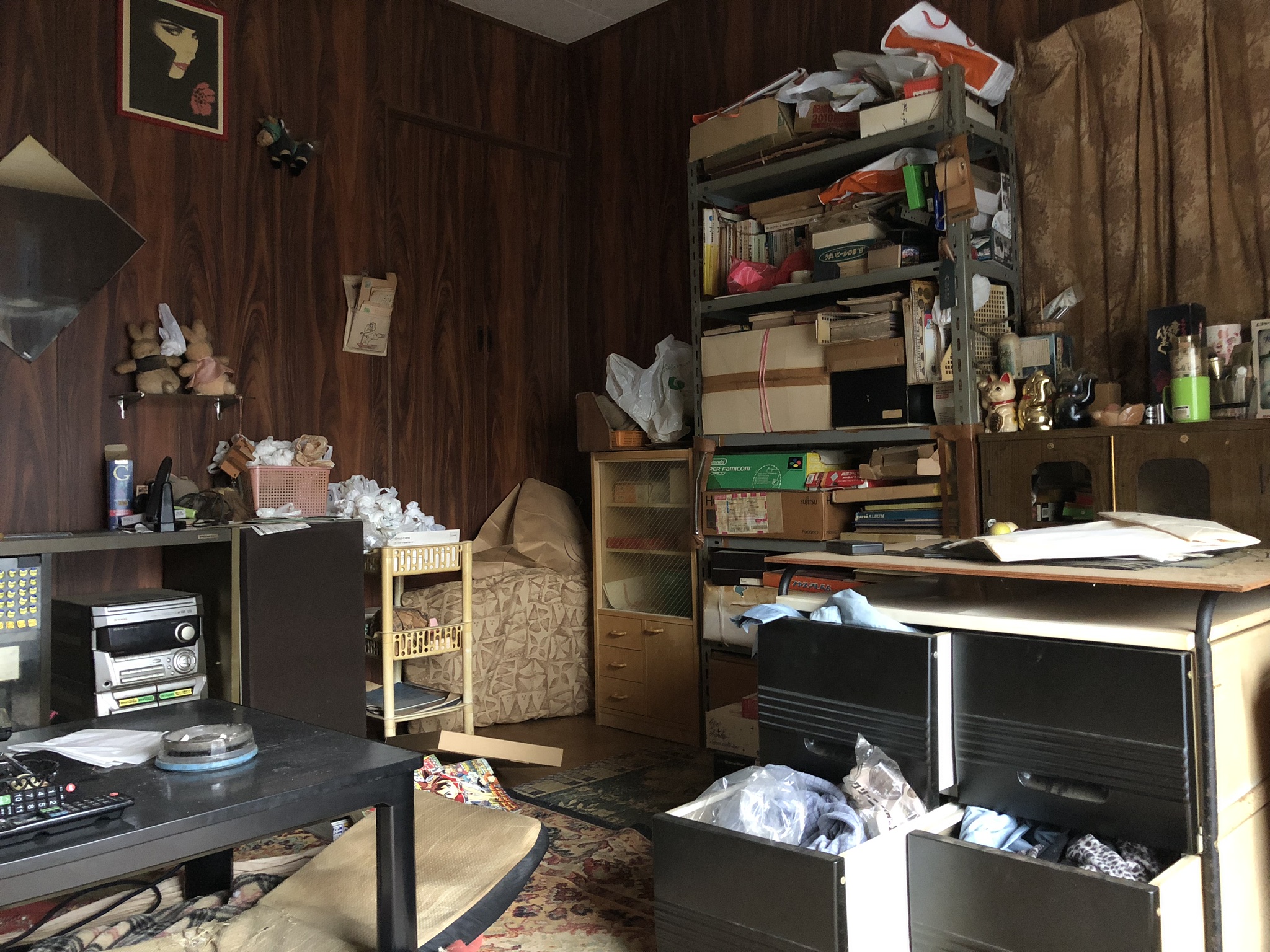 空き家を放置すると危ない！行政代執行と周辺への悪影響page-visual 空き家を放置すると危ない！行政代執行と周辺への悪影響ビジュアル