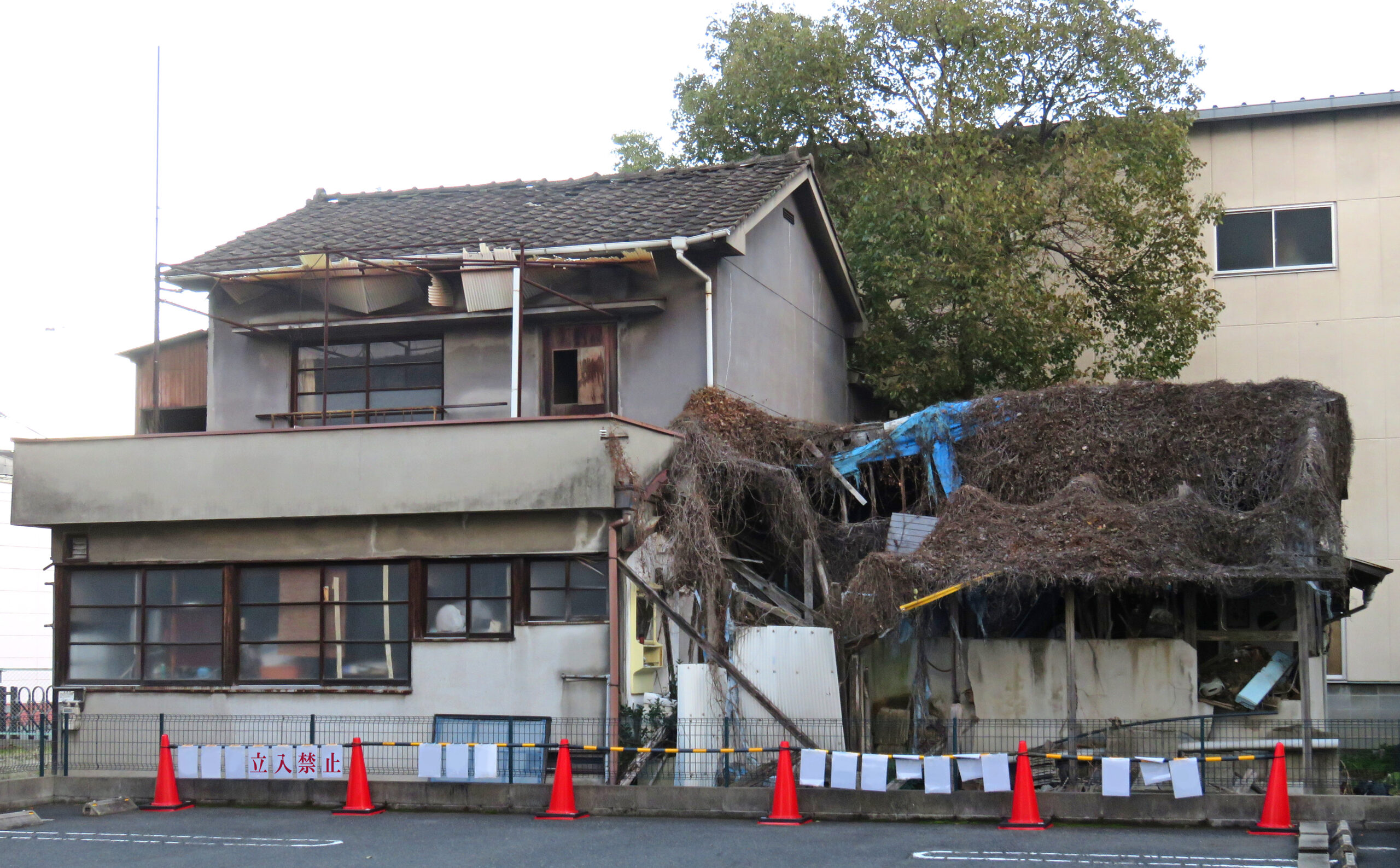 名古屋市の強制解体事例で考える|空き家の放置は”資産”ではなく”請求される負債”になるpage-visual 名古屋市の強制解体事例で考える|空き家の放置は”資産”ではなく”請求される負債”になるビジュアル